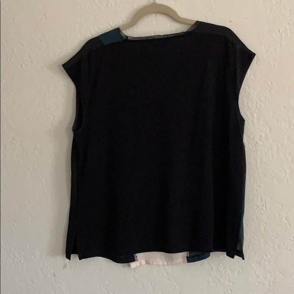 Short sleeve blouse - Picture 3 of 3
